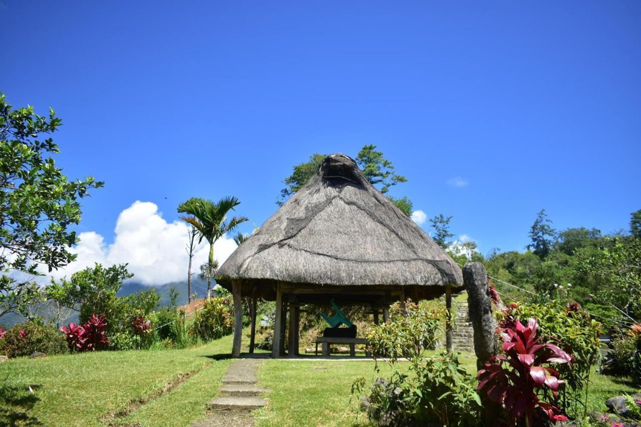 Hiwang Native House Inn & Viewdeck Банаю Экстерьер фото